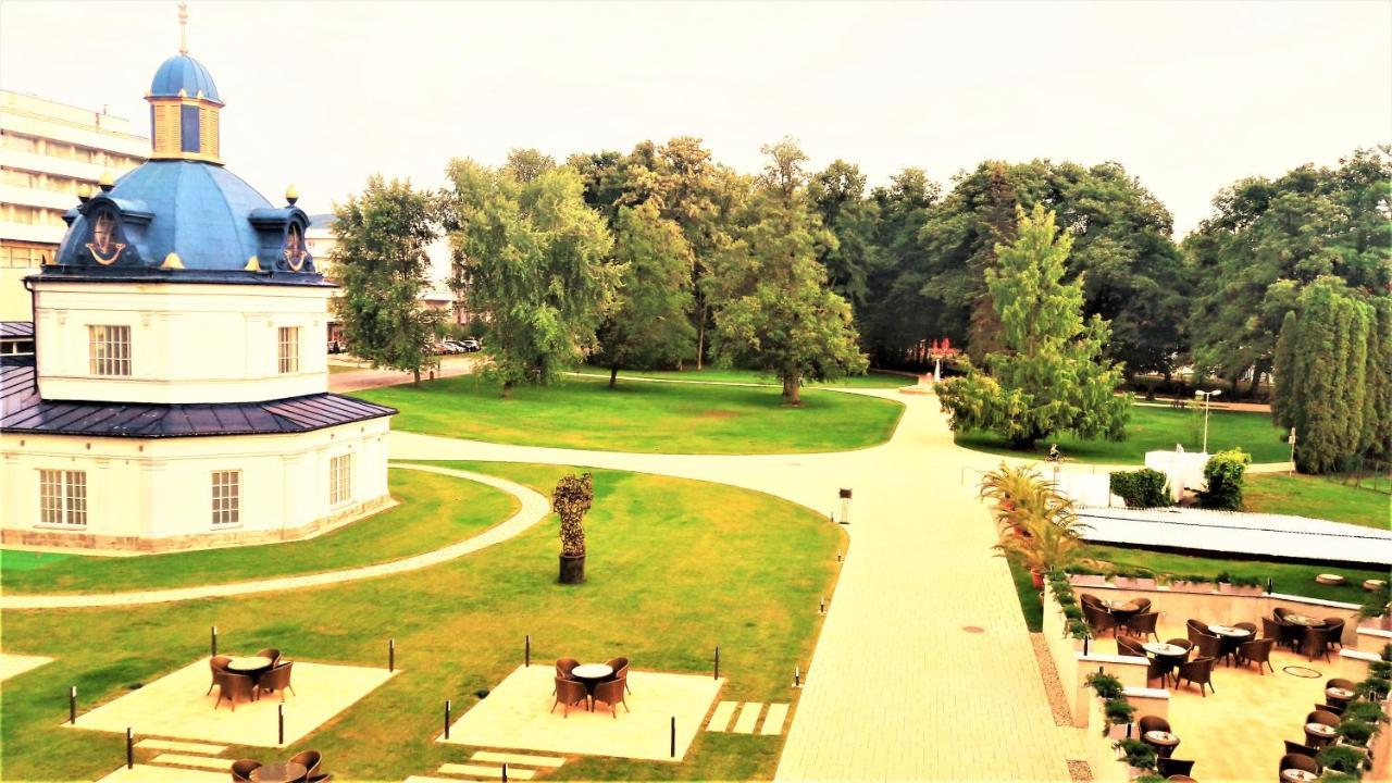 Penzion Pod Orechom Turčianske Teplice Exterior foto